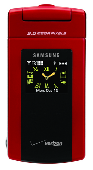 Illustration for article titled Samsung's Thin 3-Megapixel SCH-u900 FlipShot Camera Phone Hits Verizon
